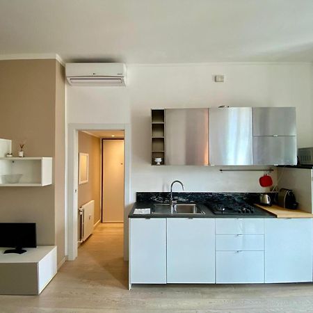 Piazzale Susa Bright Flat Con Veranda ミラノ エクステリア 写真